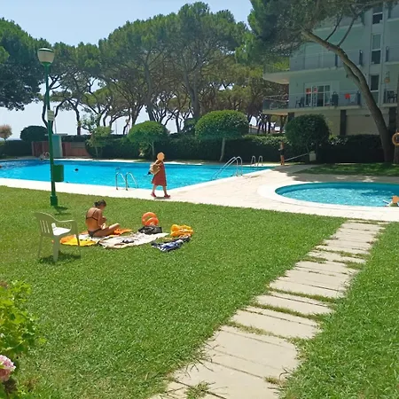 Bright With Two Balconies And A Seaside Pool * Blanes