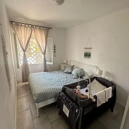 Apartment Bright With Two Balconies And A Seaside Pool Blanes