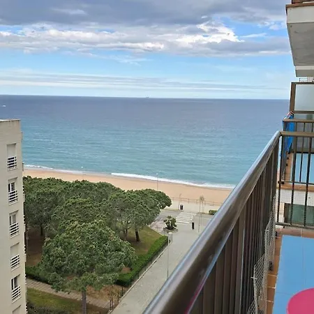 Apartment Opening Doors Palmeras - Bright With Two Balconies And A Seaside Pool Blanes