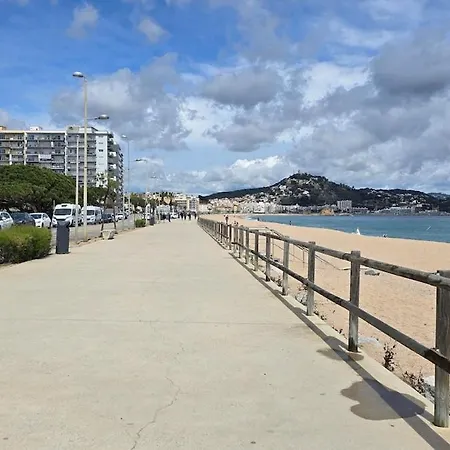 Apartment Opening Doors Palmeras - Bright With Two Balconies And A Seaside Pool Blanes